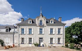 Casa Mila & Spa - Maison D'Hotes Raffinee Vue Loire, Spa & Piscine